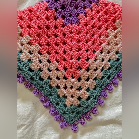 Bunny granny square lovie - Picture 6 of 7